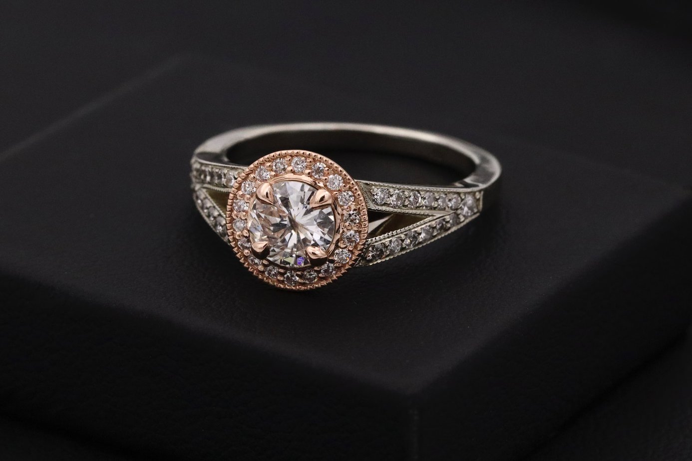 How to Choose the Perfect Pave Diamond Ring with a Gold Accent